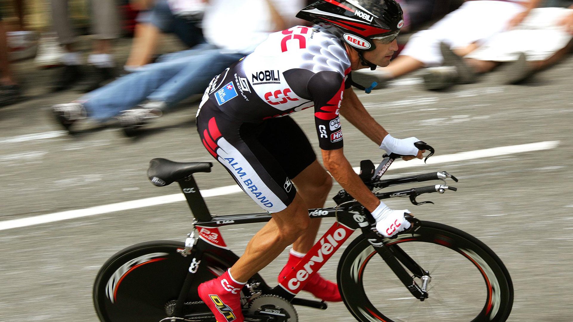 开云娱乐app -又见绝平!莱比锡与利物浦鏖战至终场,苏炳添读秒救主